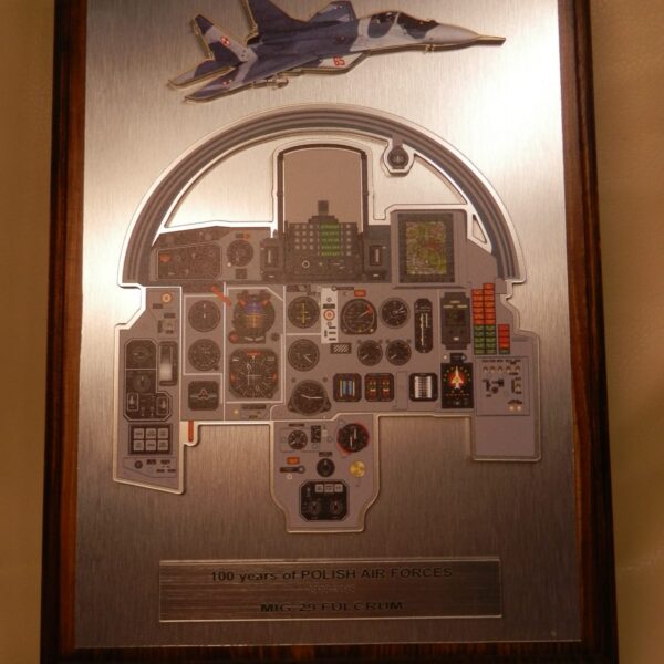 Kokpit - miniatura MiG-29