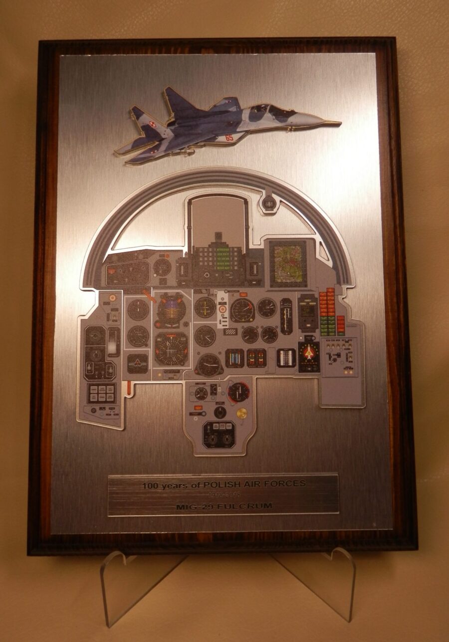 Kokpit - miniatura MiG-29